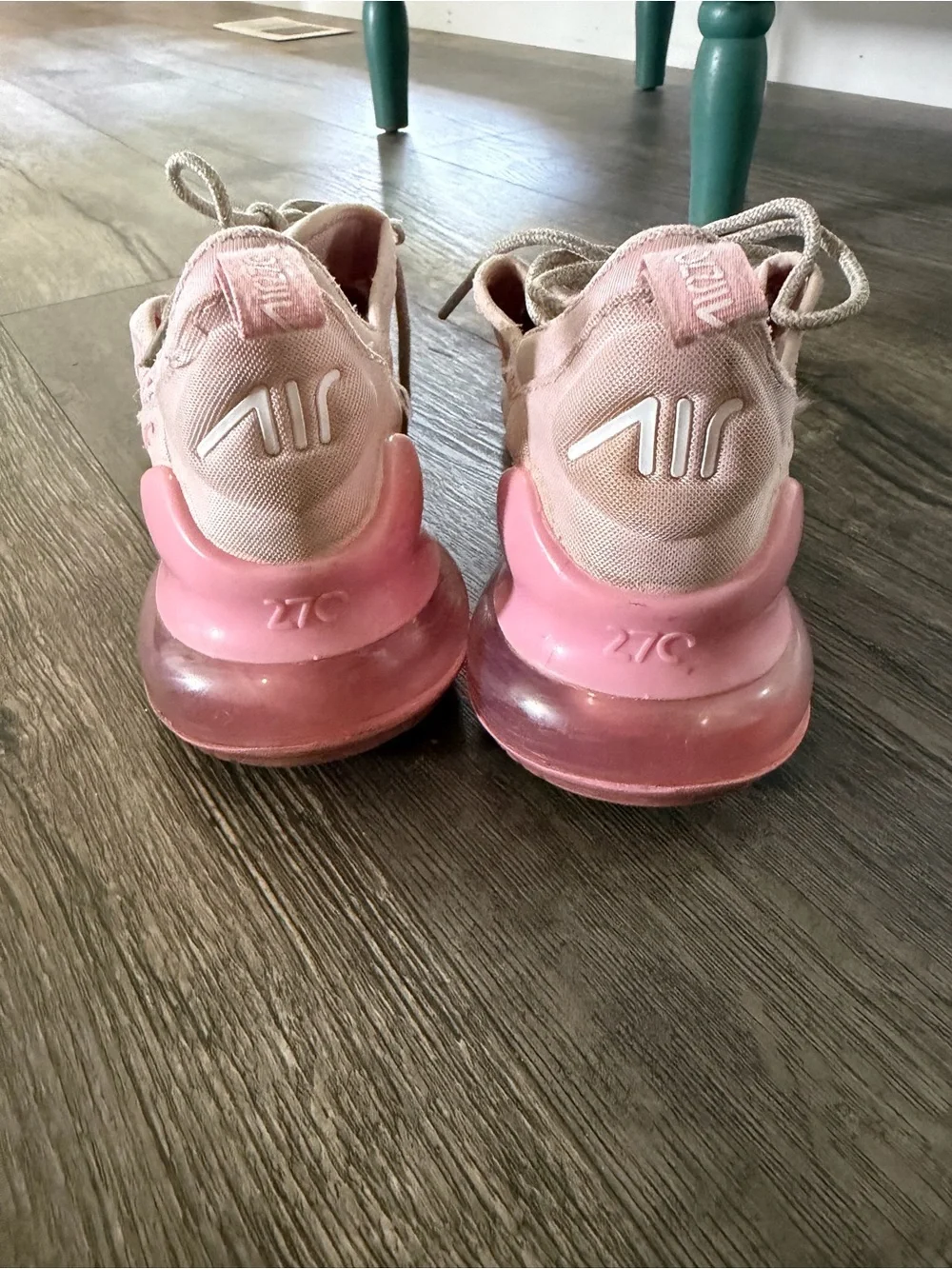 Nike Air Max 270 Pink
